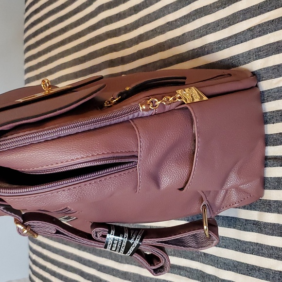 Mauve Backpack - Picture 4 of 7